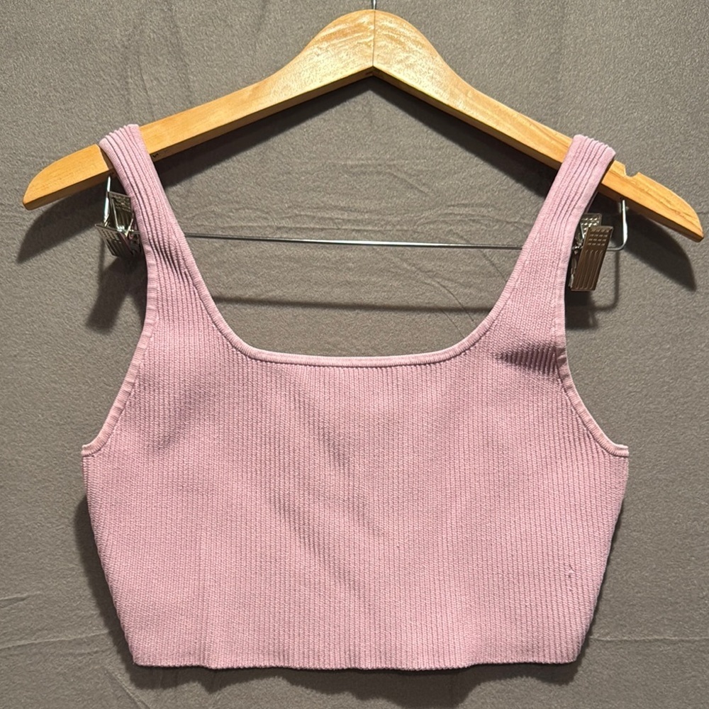 Aritzia Babaton Pink Ribbed Sleeveless Crop Tank Top